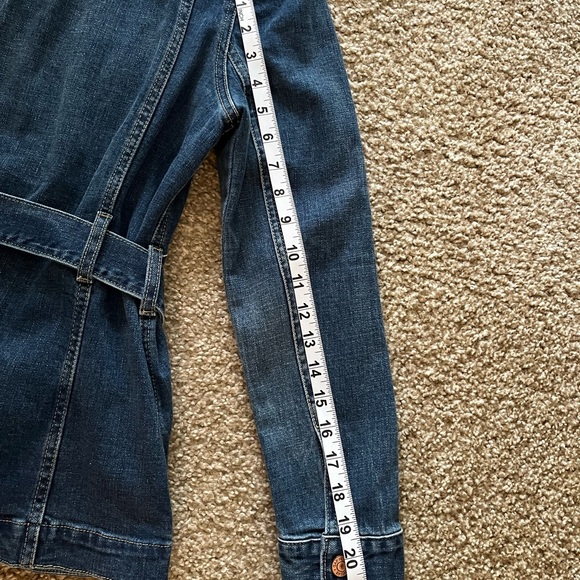 GAP Women's Dark Blue Belted Denim Jacket - Picture 10 of 10